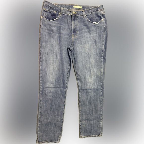 Levi Classic Straight Jeans - Picture 1 of 7